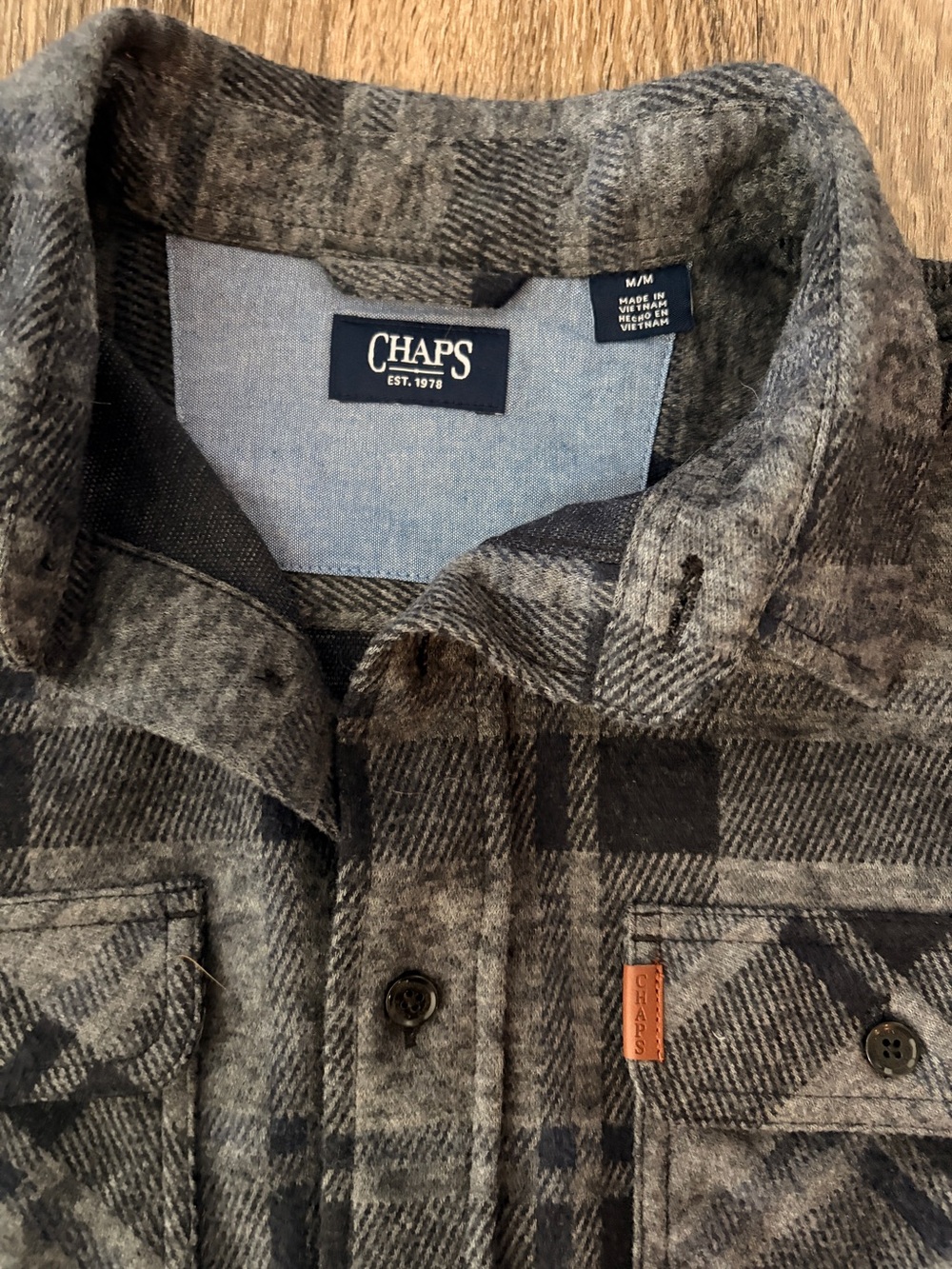 Chaps Men's Gray and Black Plaid Button-Down Shirt - Picture 3 of 4